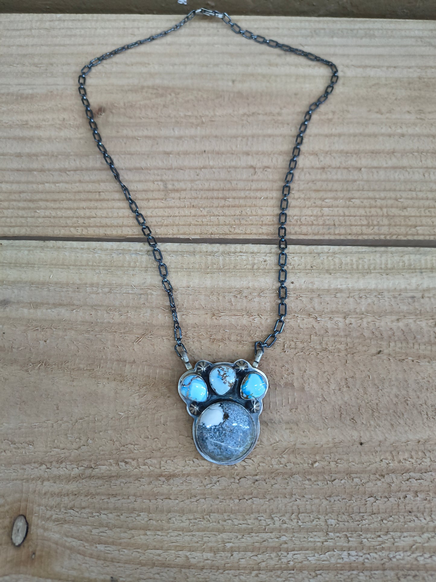 20" White Buffalo with Golden Hills Necklace, by Ricardo Jurado