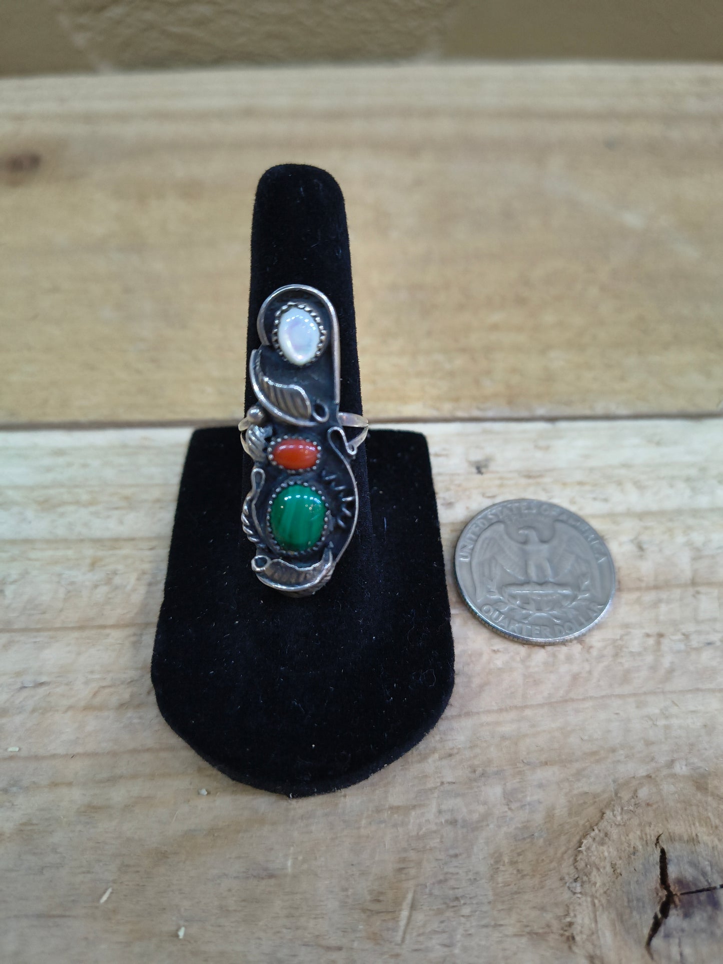 Red Coral, Malachite, and Mother of Pearl Ring