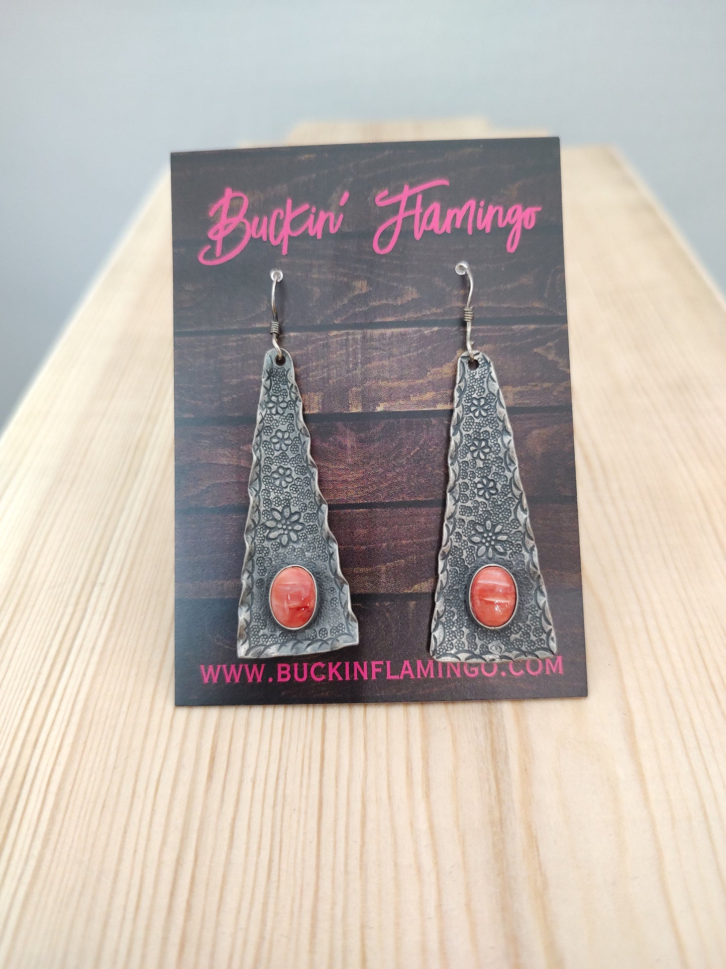 Spiny Oyster Dangle Hook Earrings