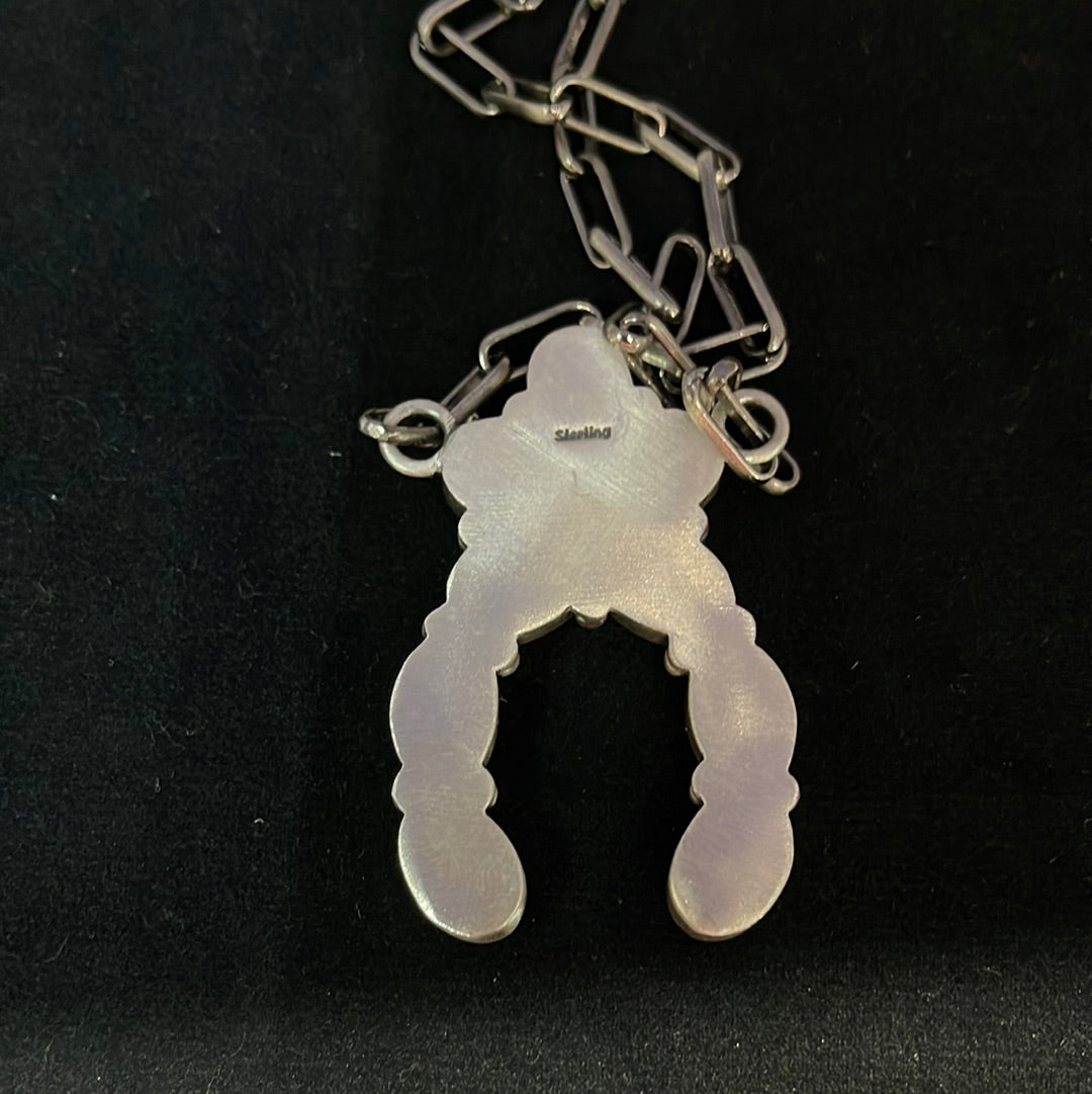 20" Pink Conch Shell Naja Necklace