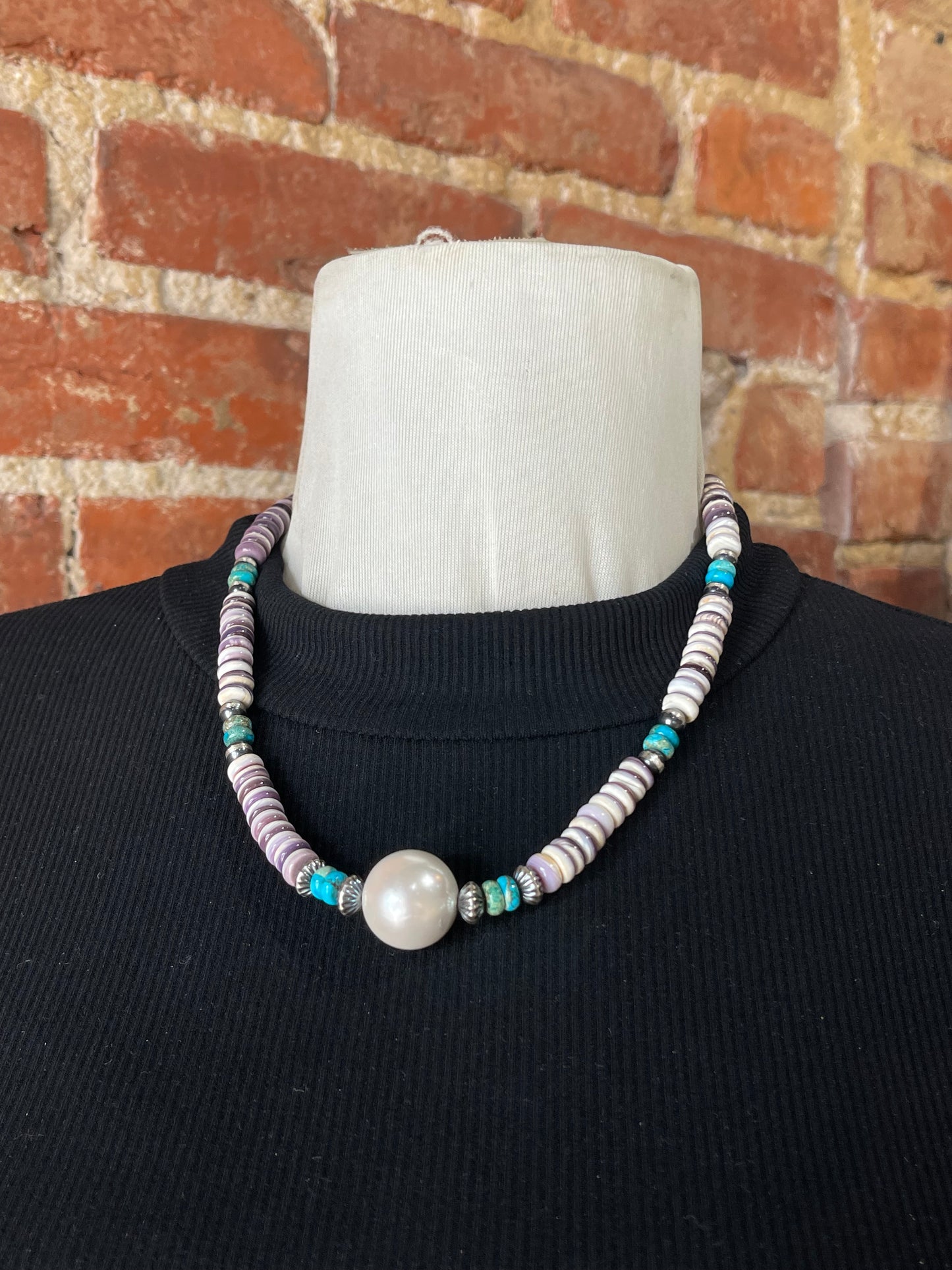 20" Wampum Shell Necklace with Fresh Water Pearl