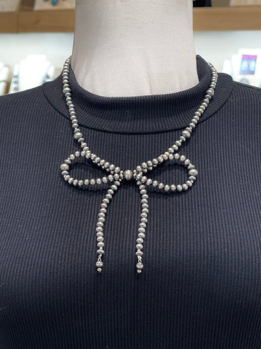 20” 5mm - 8 mm Navajo Style Pearls Bow Necklace by Lucinda Sardo, Navajo