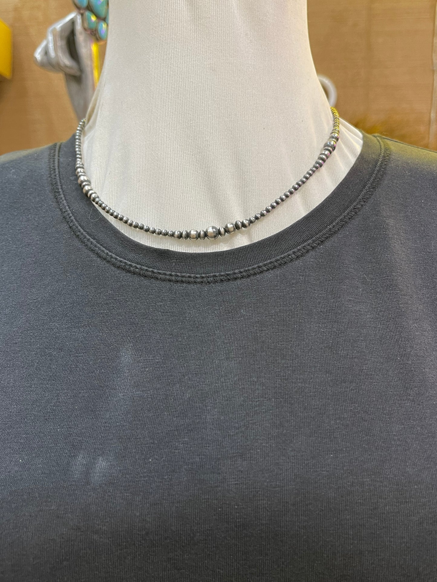 18" Graduated Navajo Pearls