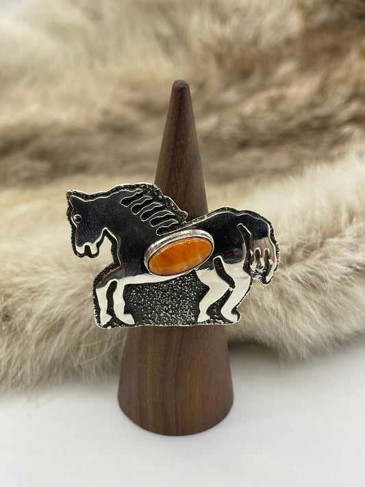8.0 Spiny Oyster Horse Ring by Marie Jackson, Navajo