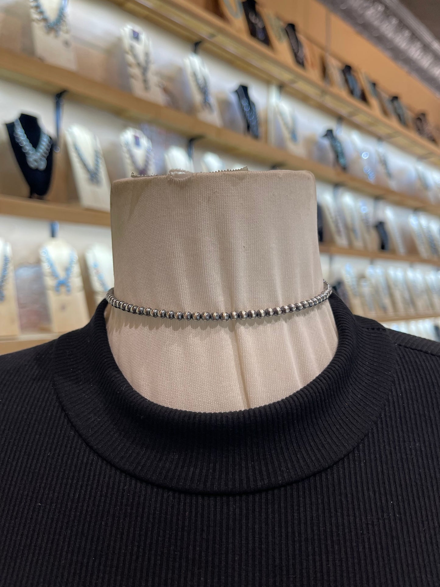 4mm Navajo Style Pearl Memory Wire Choker