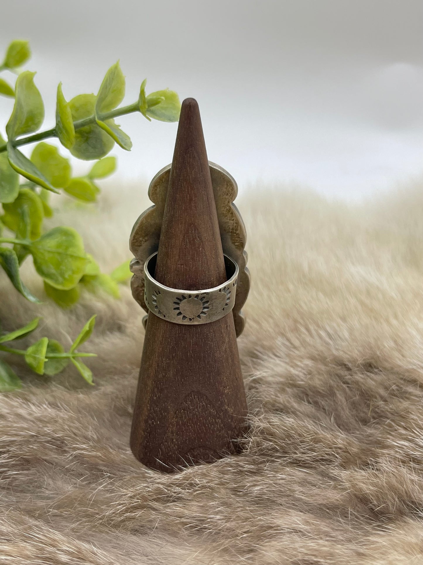 8.0 Kingman Turquoise Ring by Gilbert Nez, Navajo