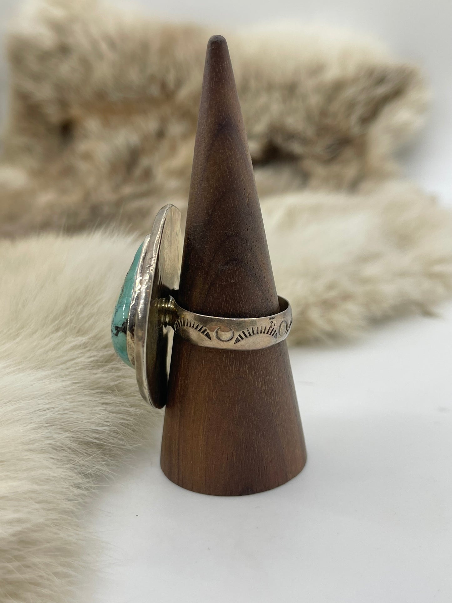 12.0 Vintage Turquoise Ring