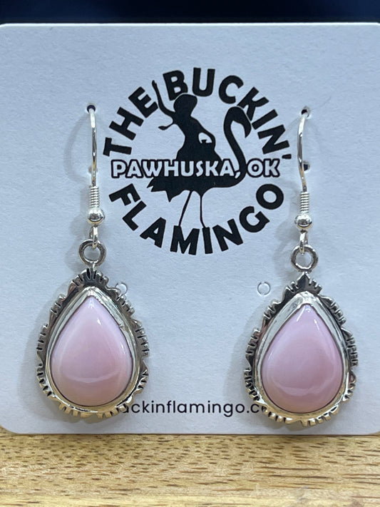 Pink Conch Shell Teardrop Dangle Earrings