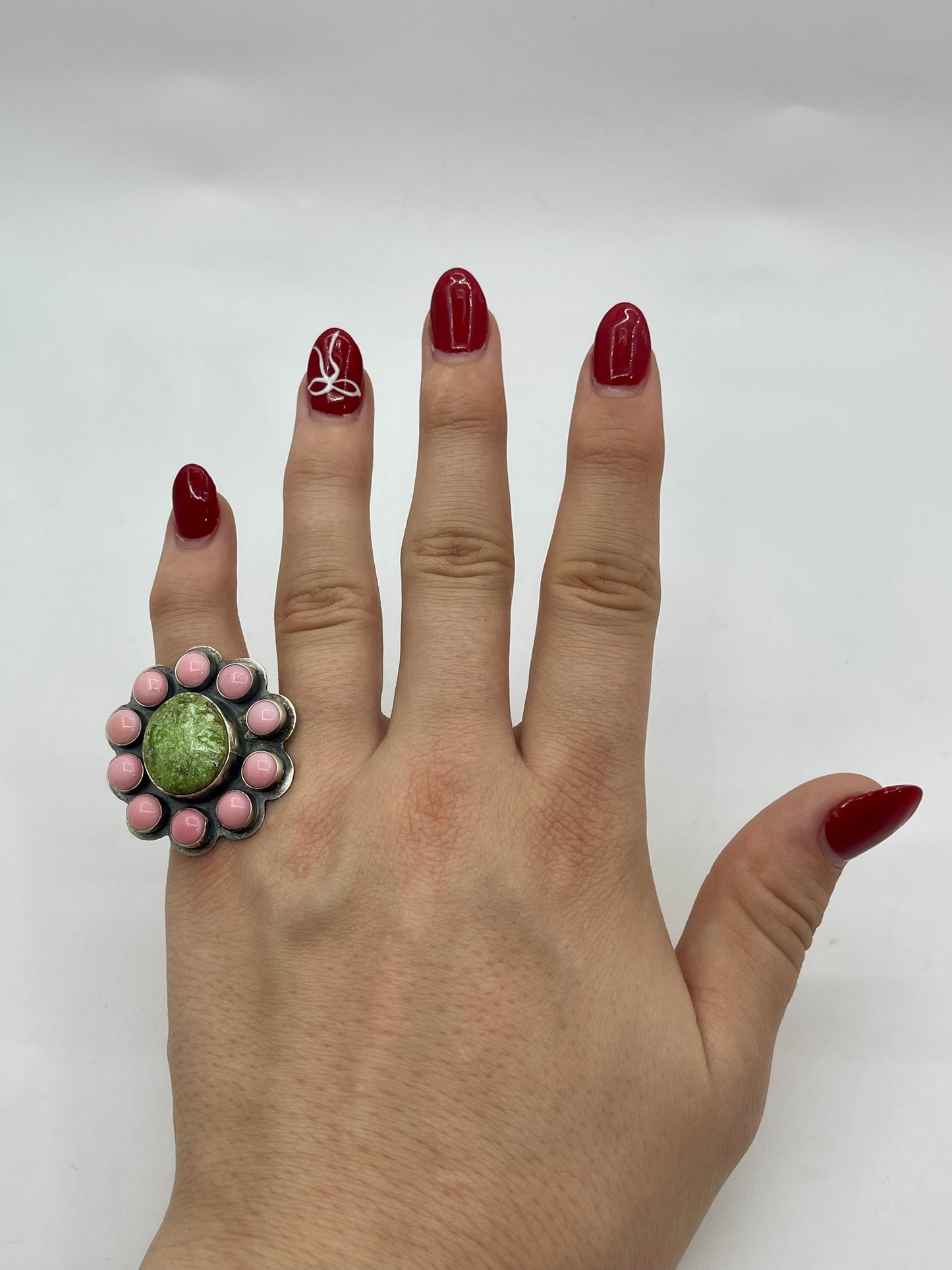 6.0 Circle Royston Turquoise And Pink Conch Ring