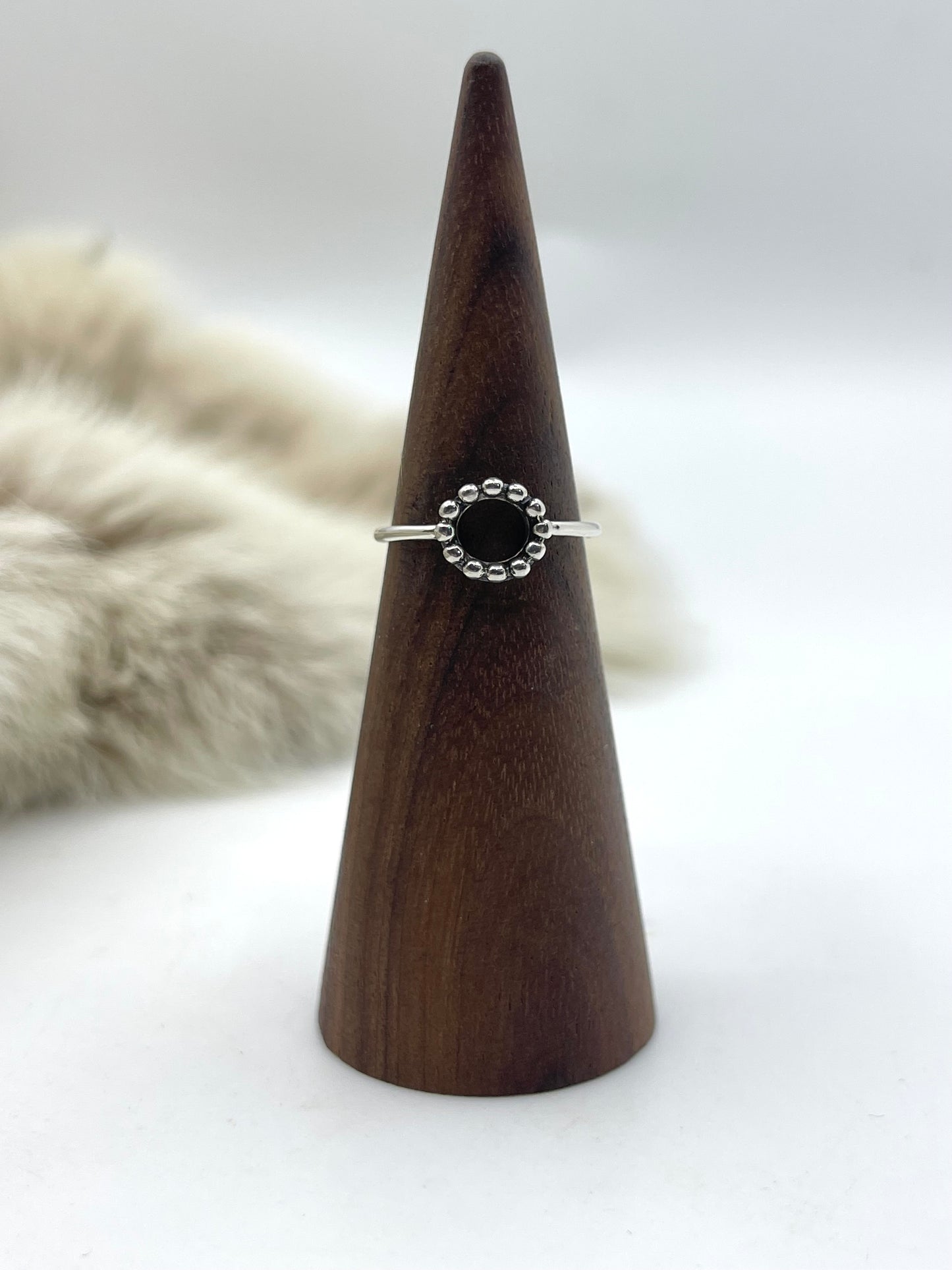 6.0 Sterling Silver Infinity Circle Ring