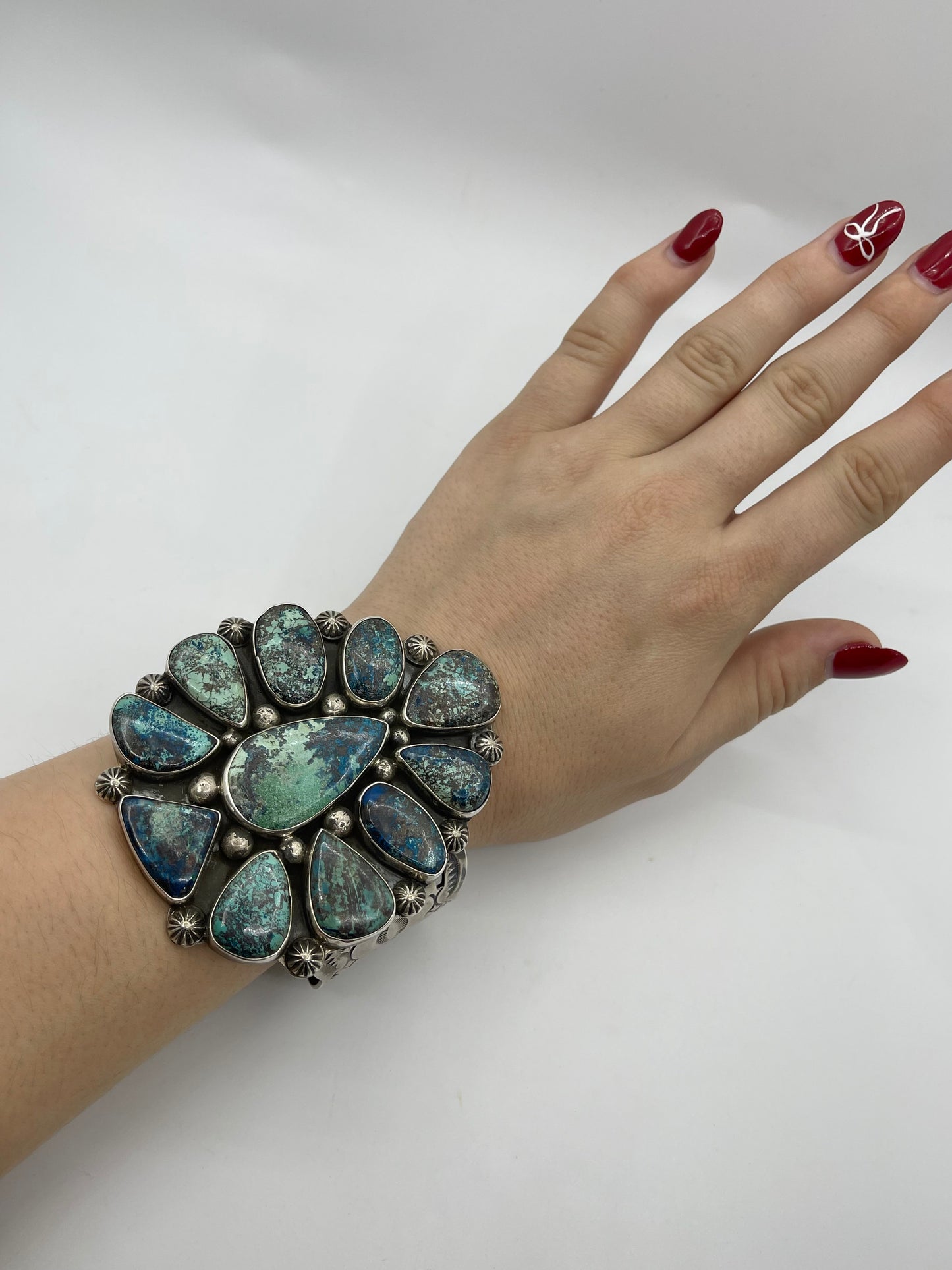 6.25'' - 7.75'' Azurite Stone Cuff By Chimney Butte Navajo