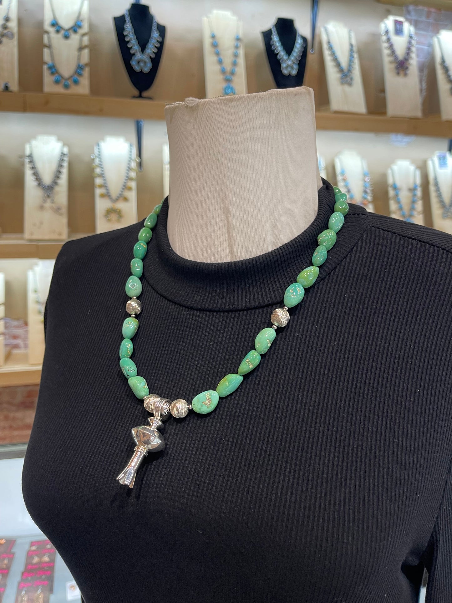22" Sonoran Gold Turquoise Chunk Bead Necklace w/Blossom Pendant
