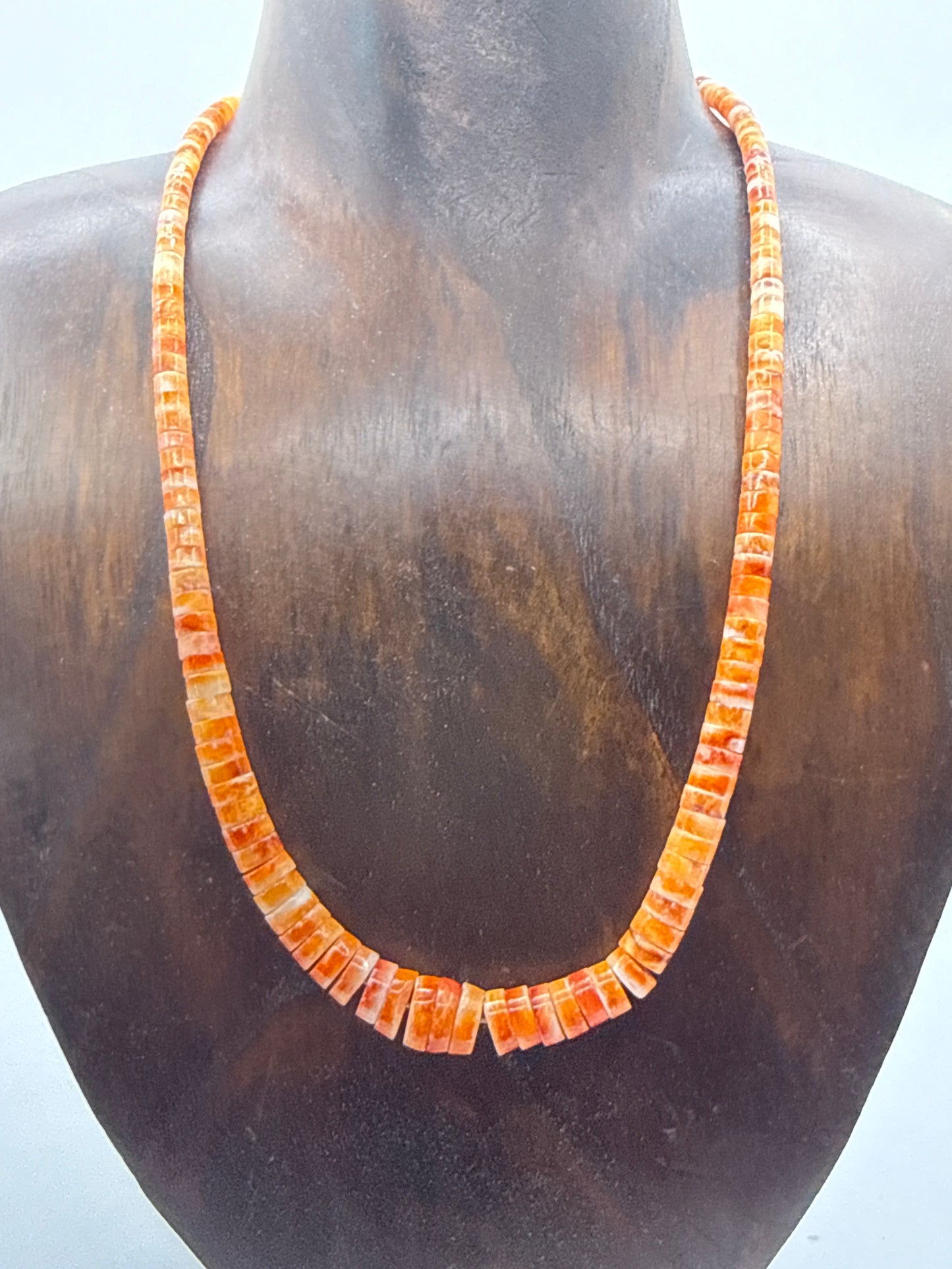 Graduated Orange Spiny Oyster Shell Necklace
