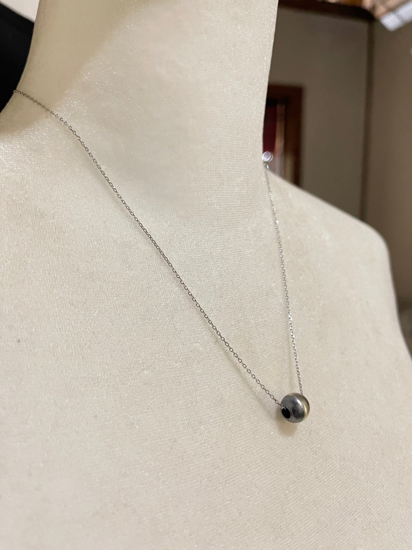 18" 10mm Silver Navajo Pearl Necklace