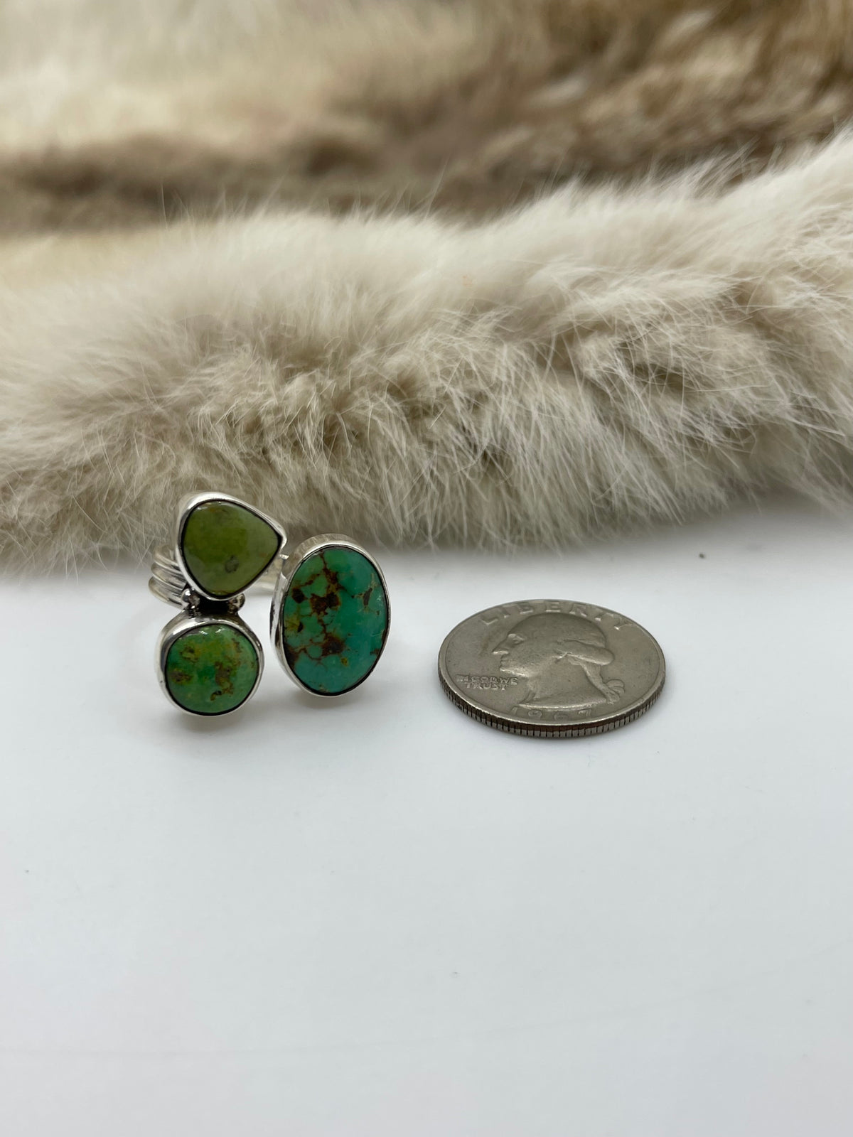 Semi-Adj. 9.0 Green Pixie Turquoise 3 Stone Ring