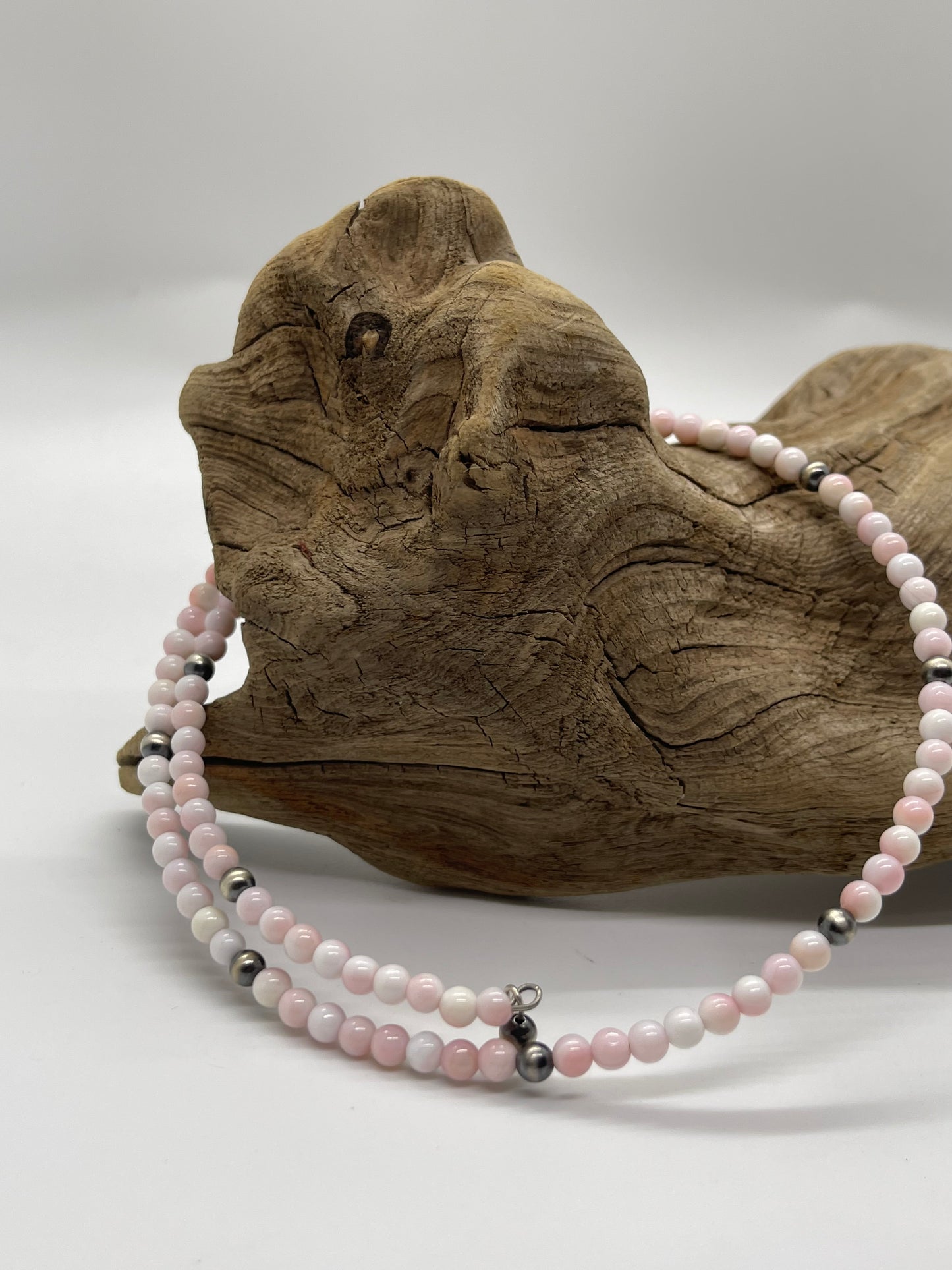 Pink Conch Shell and Navajo Pearls Memory Wire Choker Necklace