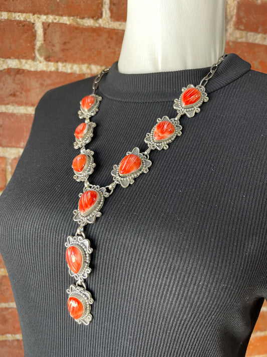 28" + 4" Spiny Oyster Lariat Necklace By P. Nez, Navajo