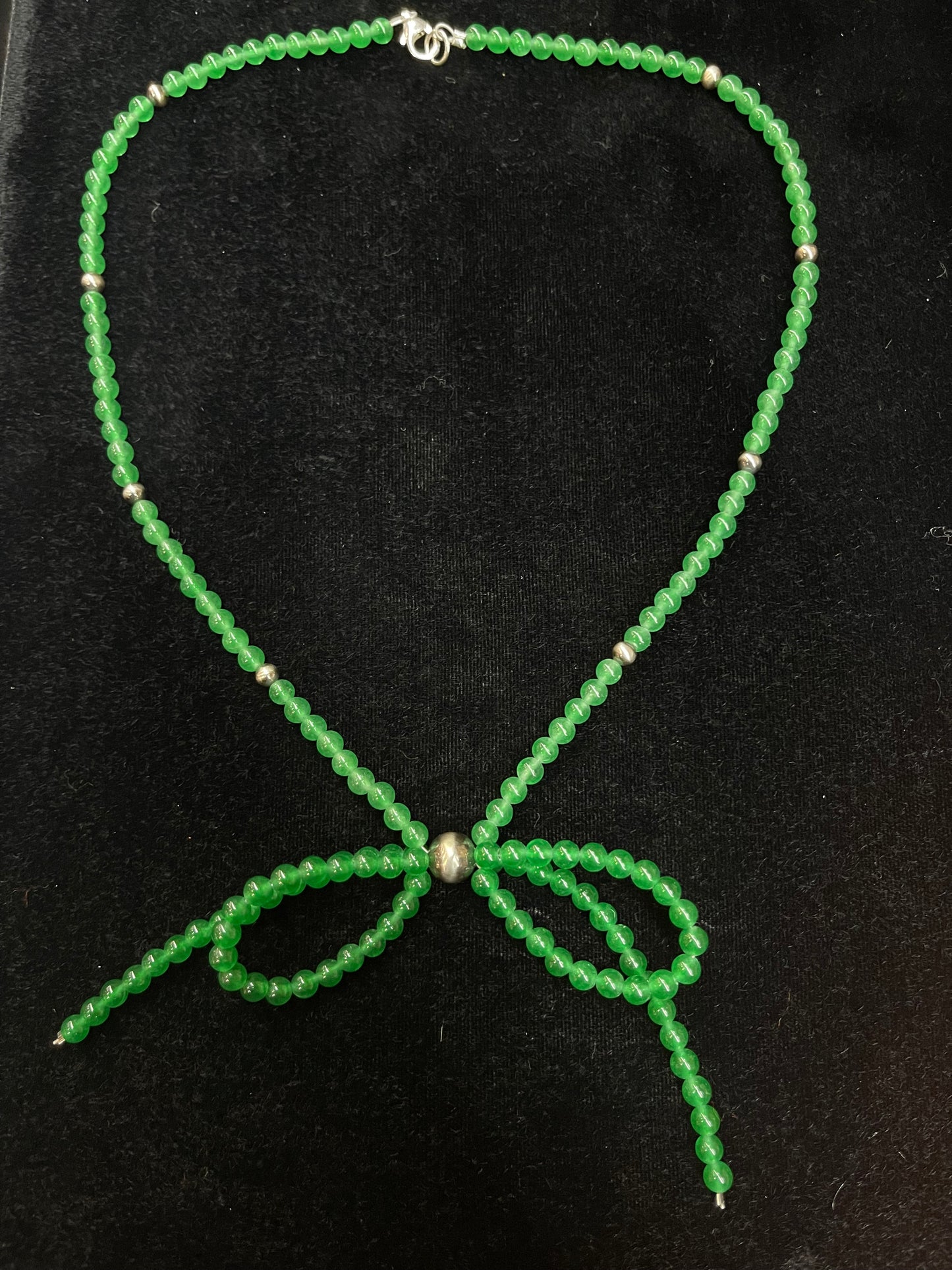 18" Green Jade Bow Necklace