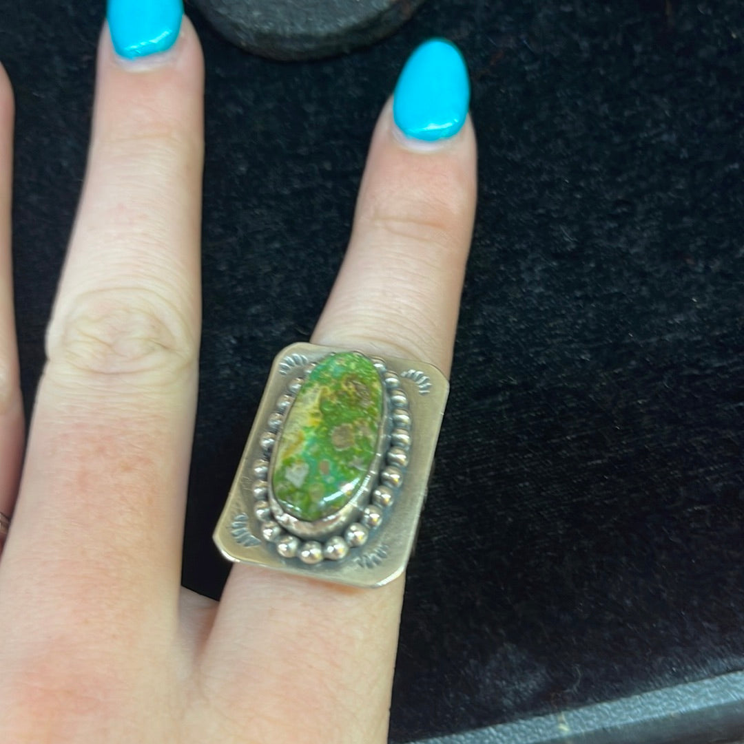7.5 Oval Sonoran Gold Turquoise