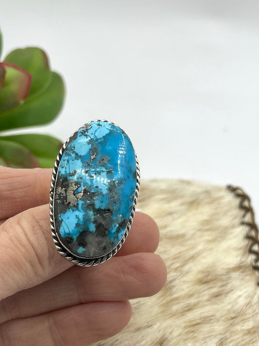 9.0 Oval Turquoise Ring
