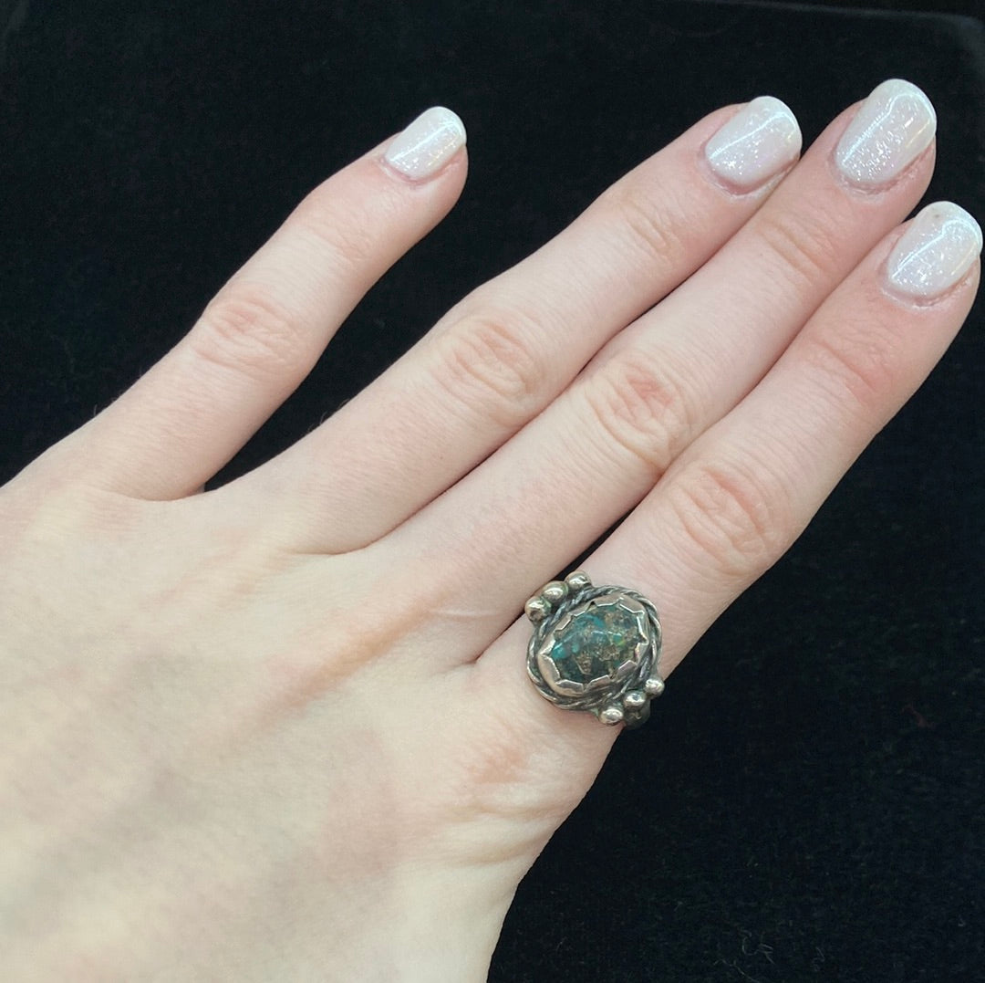 7.0 Vintage Malachite Ring