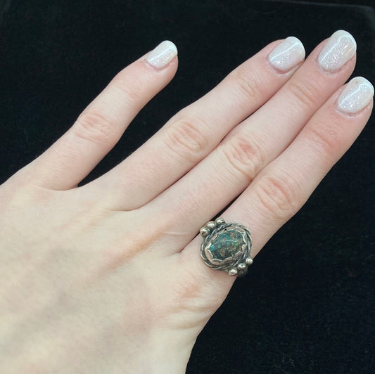 7.0 Vintage Malachite Ring