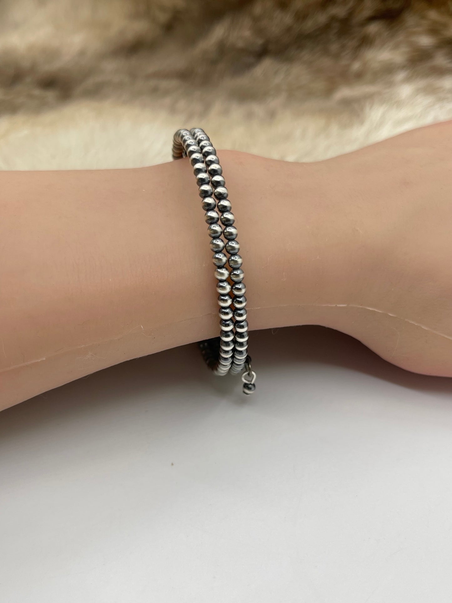 3mm 2 Row Navajo Style Pearls Memory Wire Bracelet