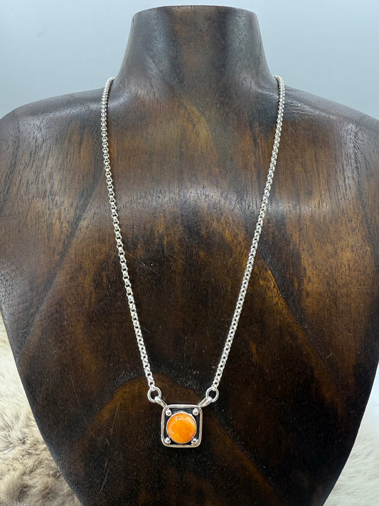 17" Orange Spiny Oyster Necklace
