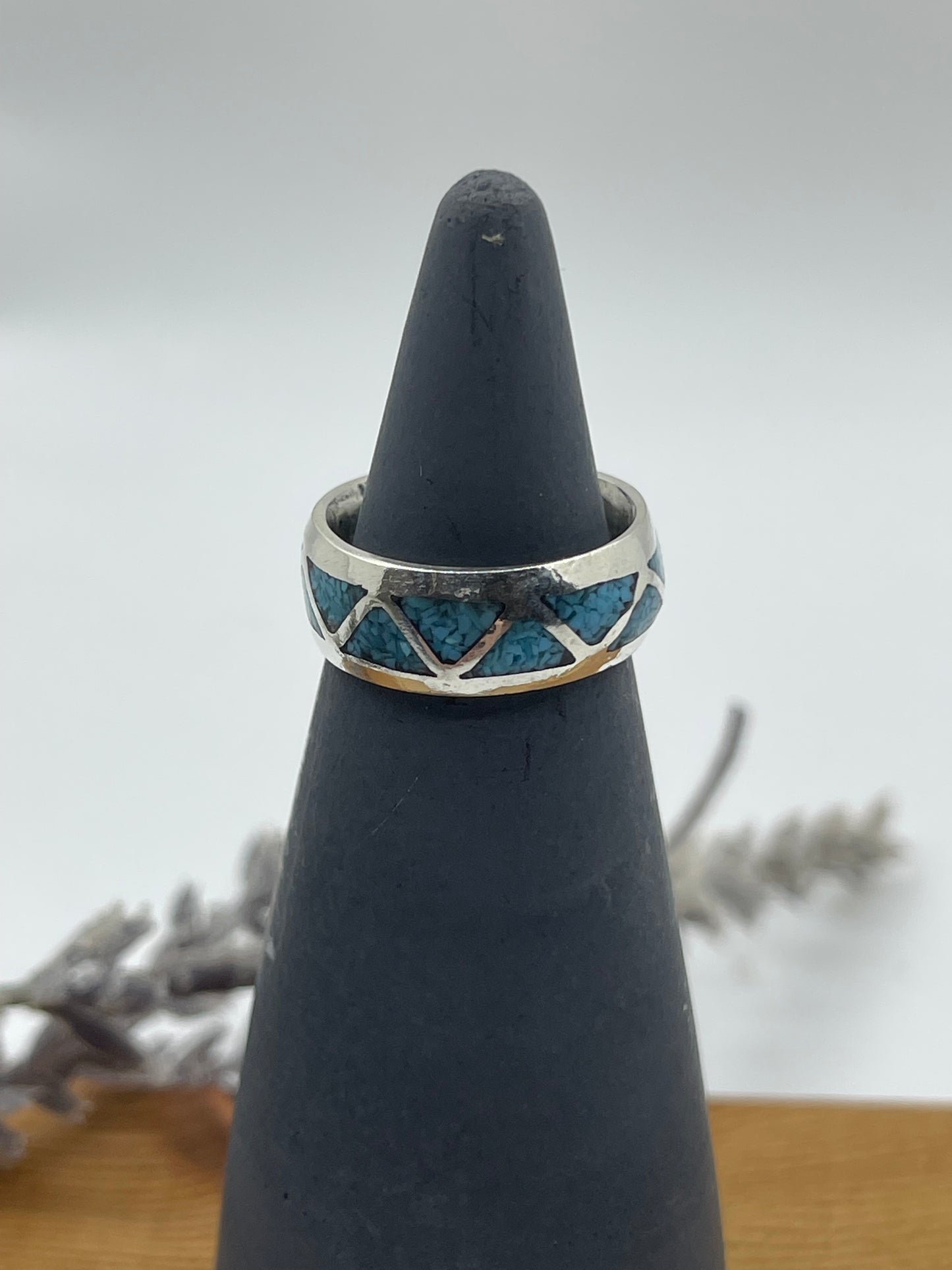 7.0 Turquoise Triangle Inlay Ring