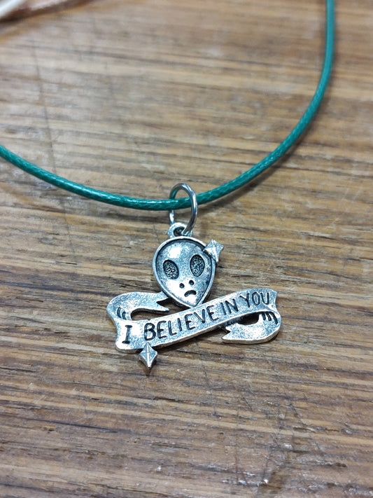 Alien BELIEVE necklace