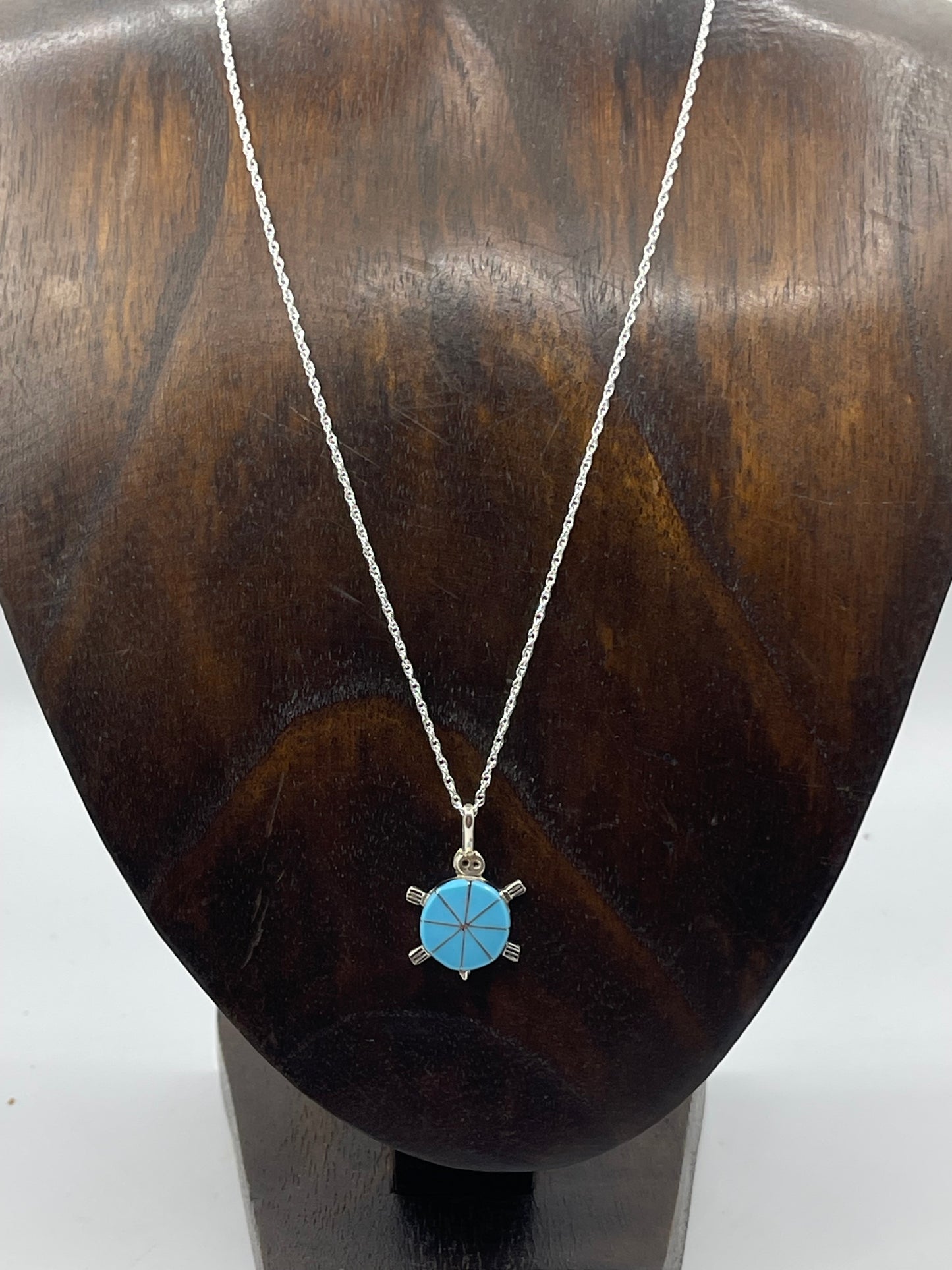 18" Inlaid Turquoise Turtle Necklace by Johnson Laweka, Zuni