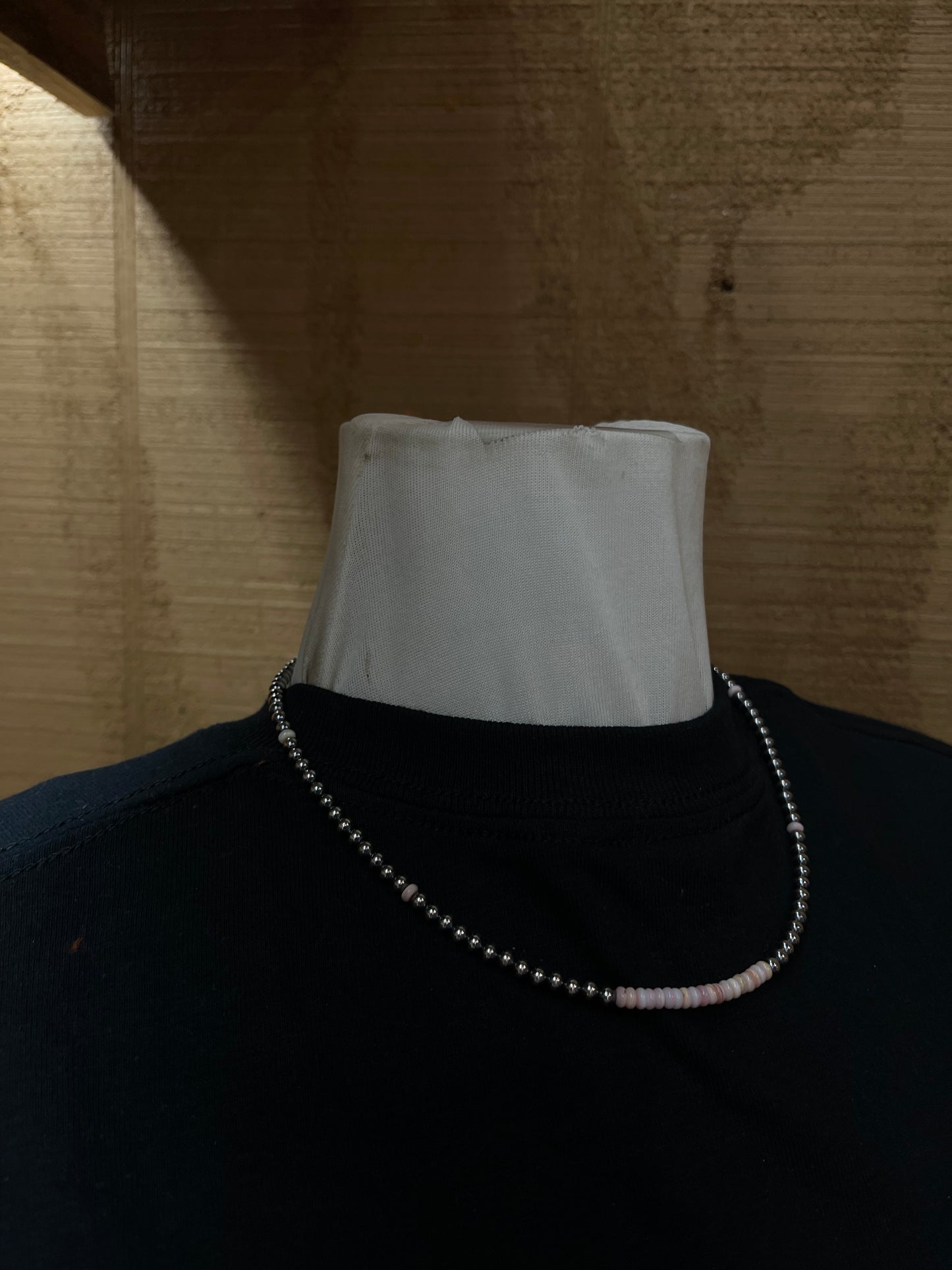 18" 4mm Navajo Pearls and Pink Conch Shell Necklace