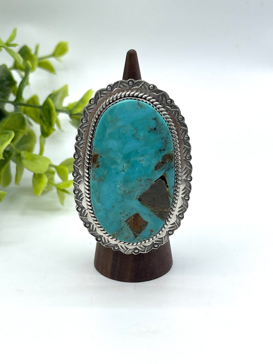 Adjustable 8.0-11.0 Kingman Turquoise Ring by Jeff Largo, Navajo