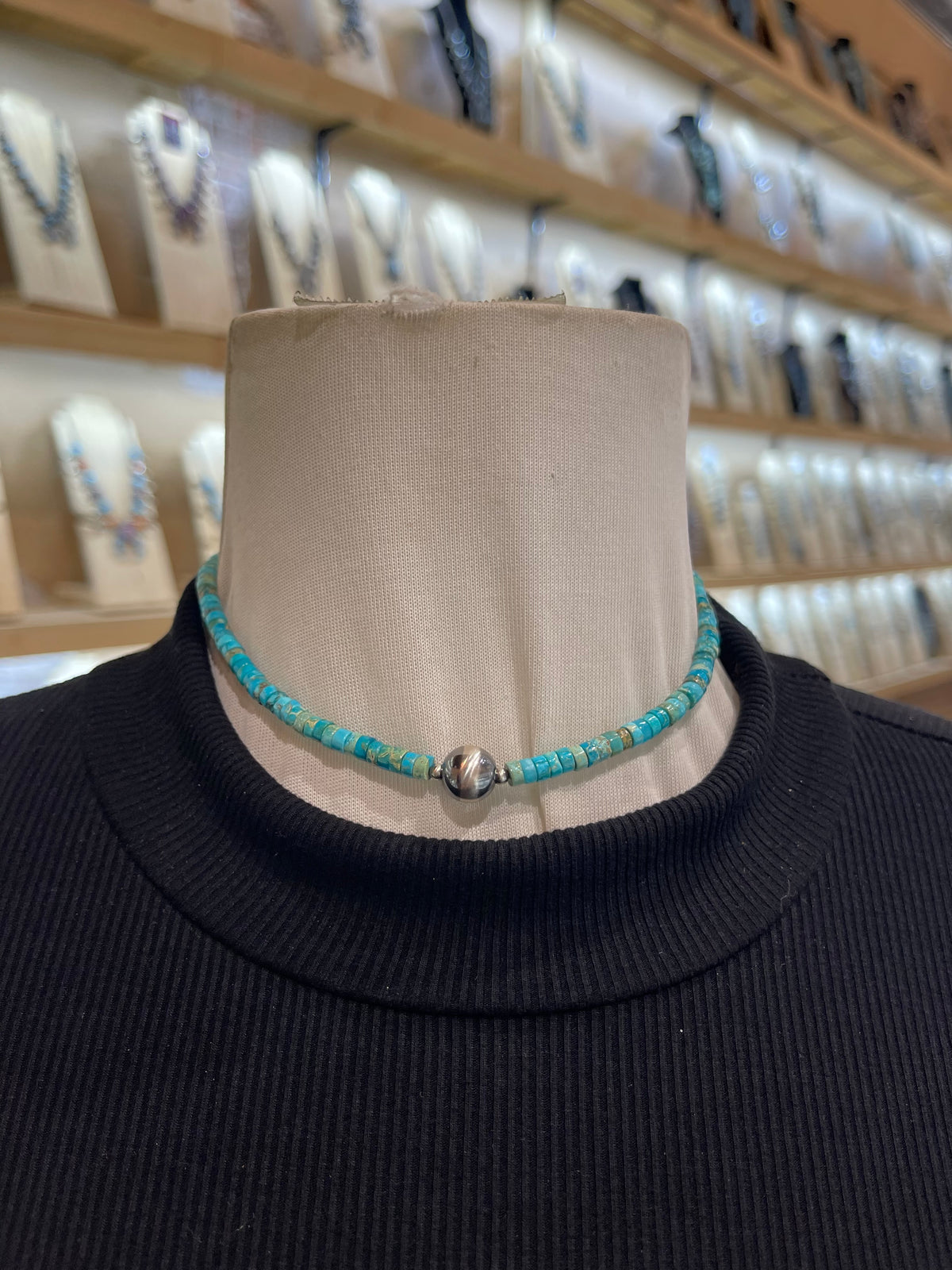 14” Color Enhanced Magnesite with Navajo Style Pearls Necklace