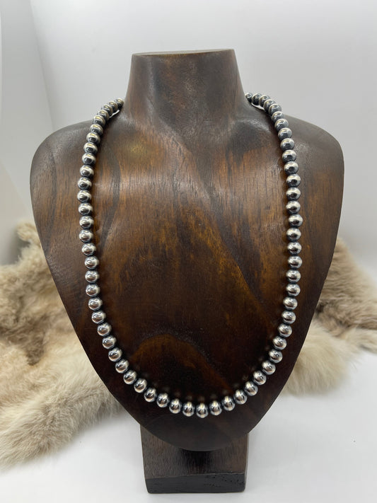22” 8mm Navajo Style Pearls
