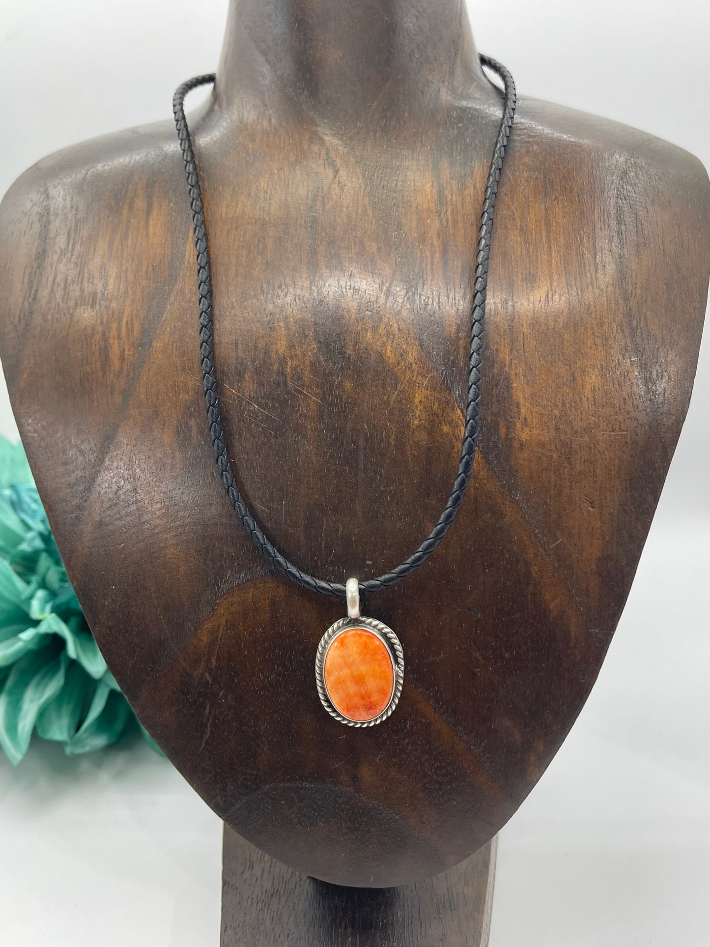 18" Orange Spiny Oyster Pendant Necklace