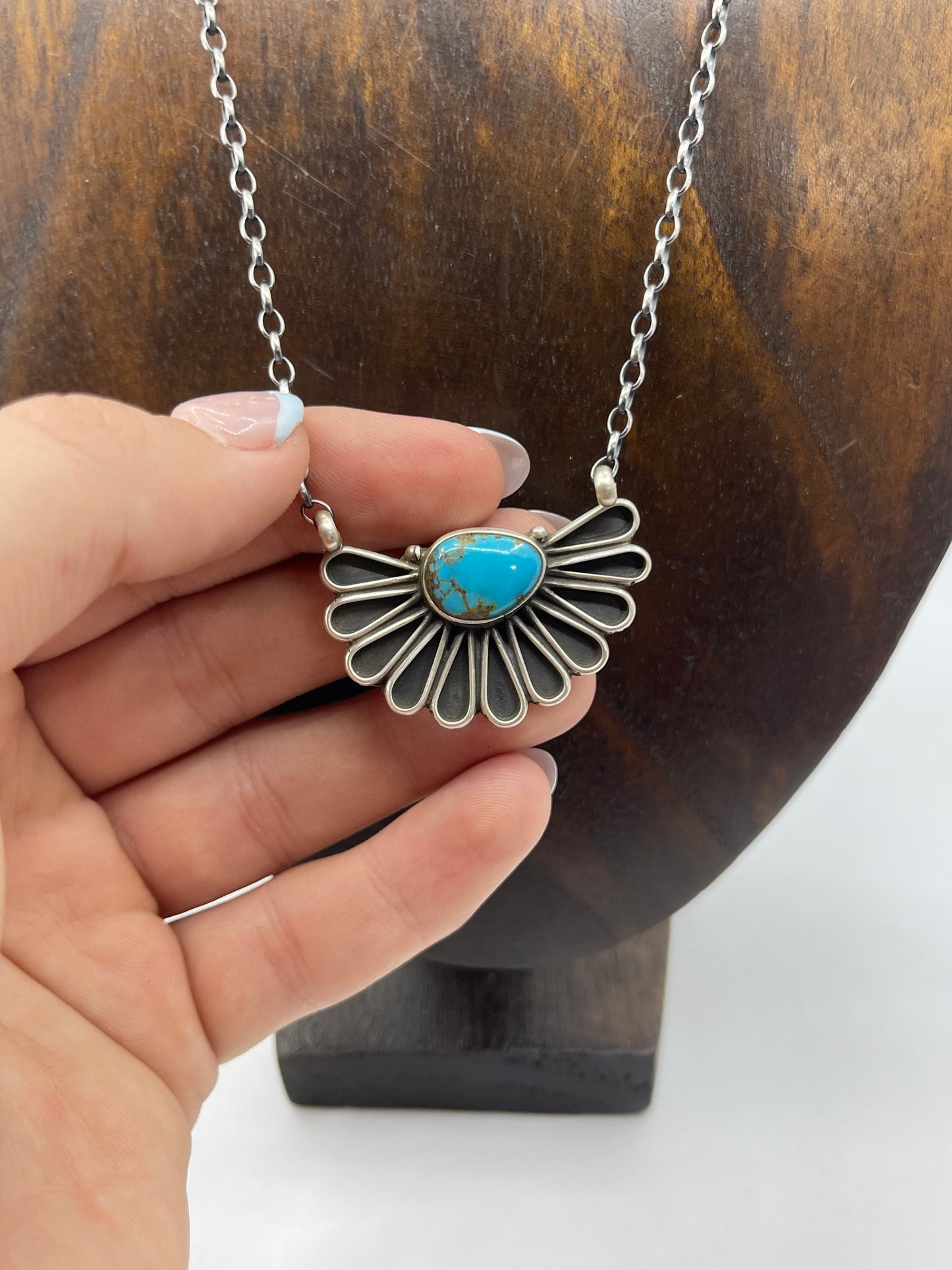 KINGMAN TURQUOISE HALFFAN BY GERALDINE JAMES NAVAJO 16"