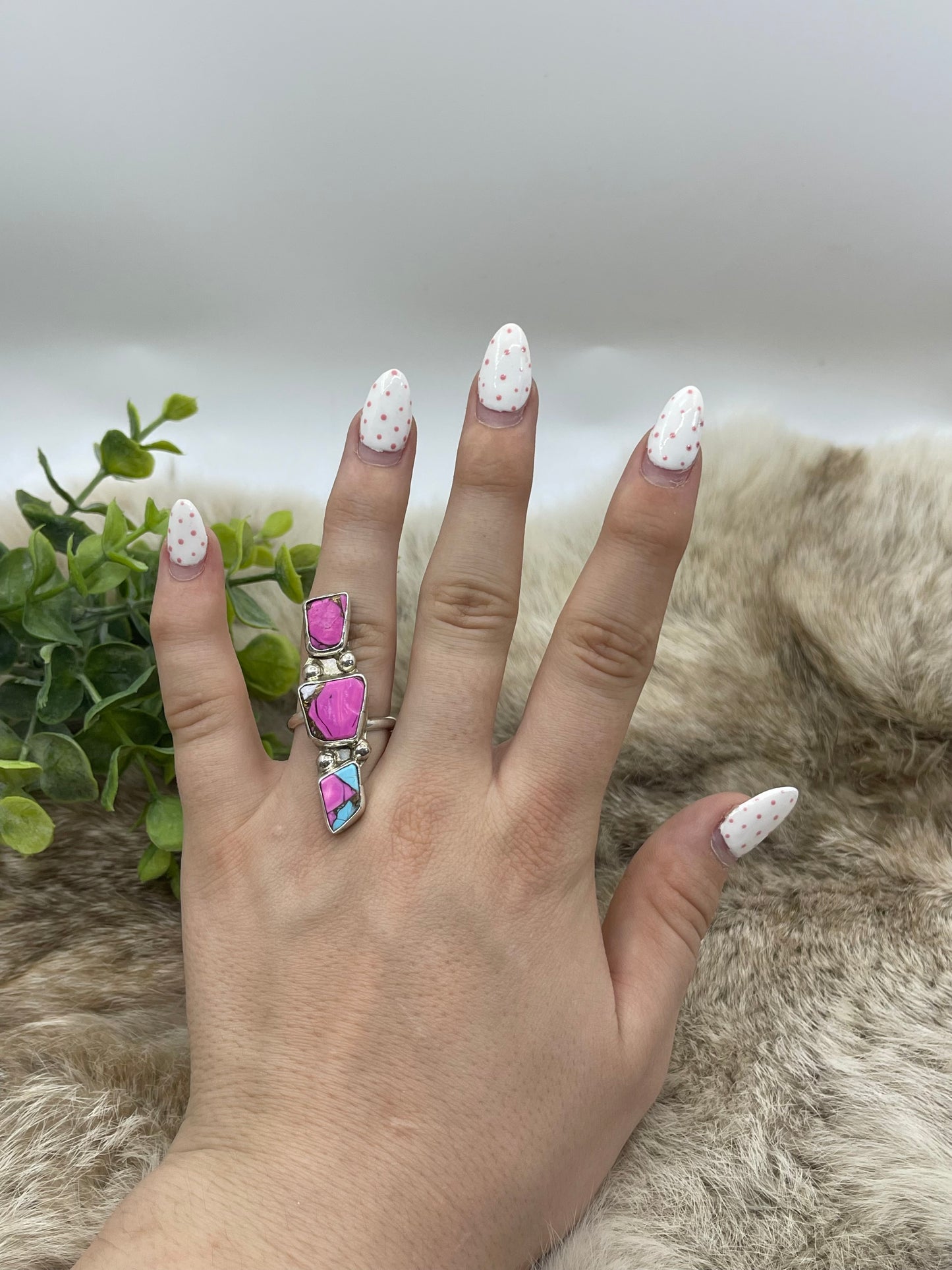 Adjustable 3 Stone Cotton Candy Ring by Jude Candeleria, Zuni