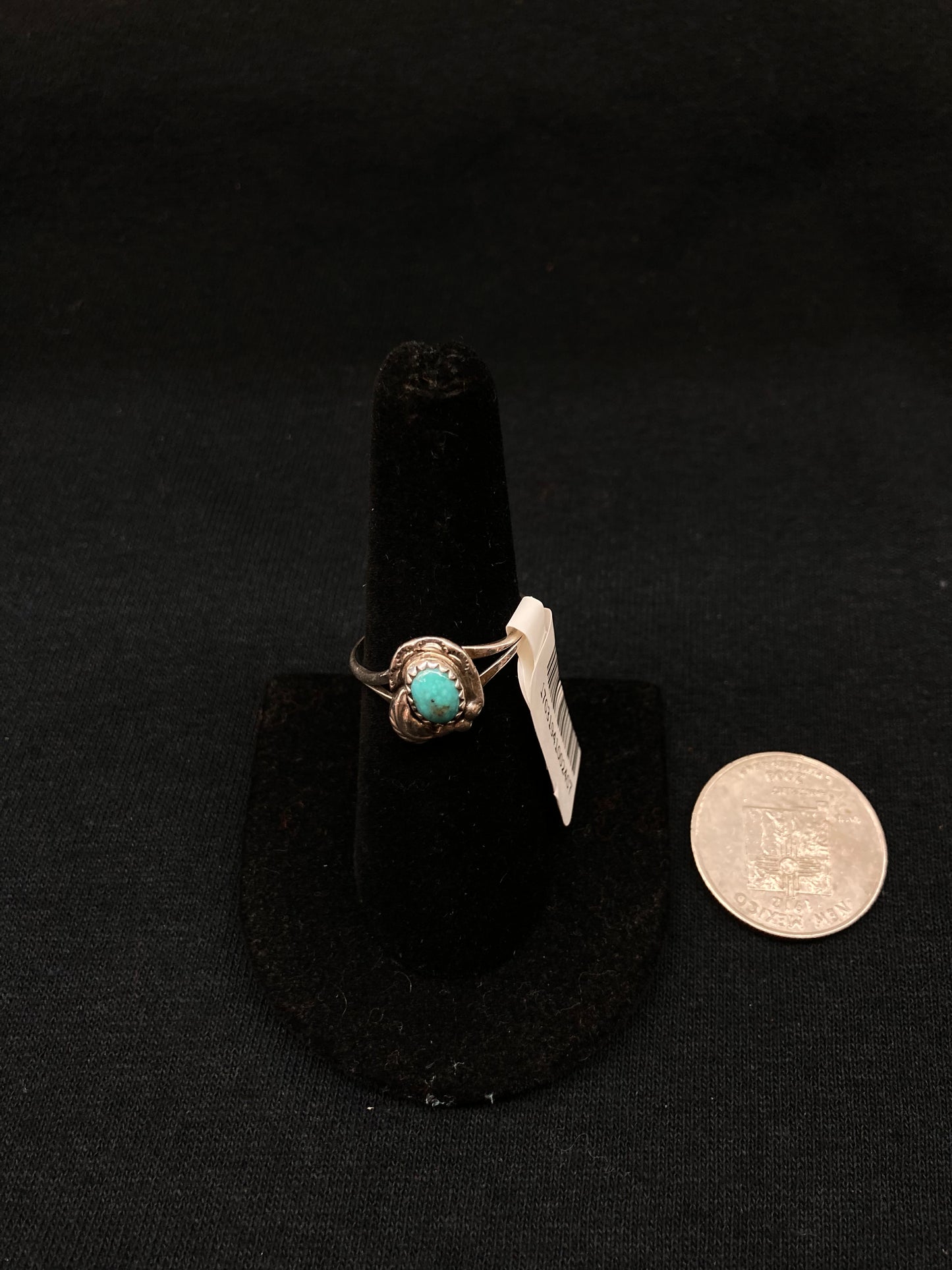 9.0 Turquoise Oval Ring by Alice Saunders, Navajo