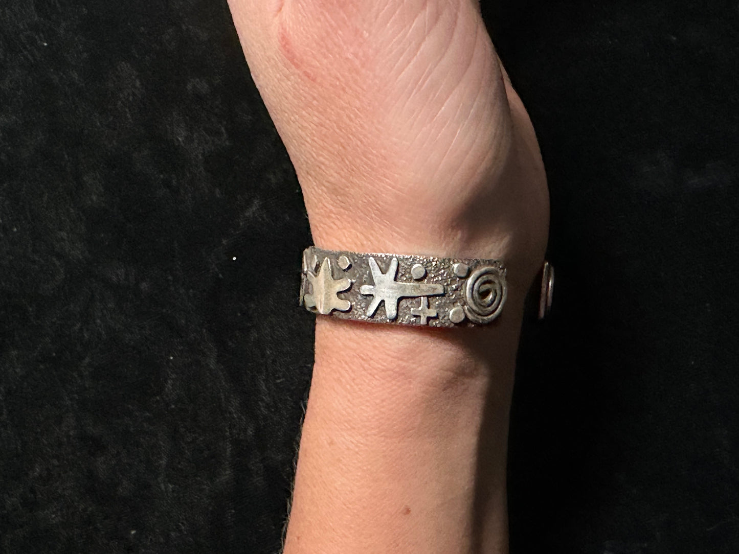 6 3/4” Cuff with Bisbee Stone and Silver Overlay by Alex Sanchez, Navajo