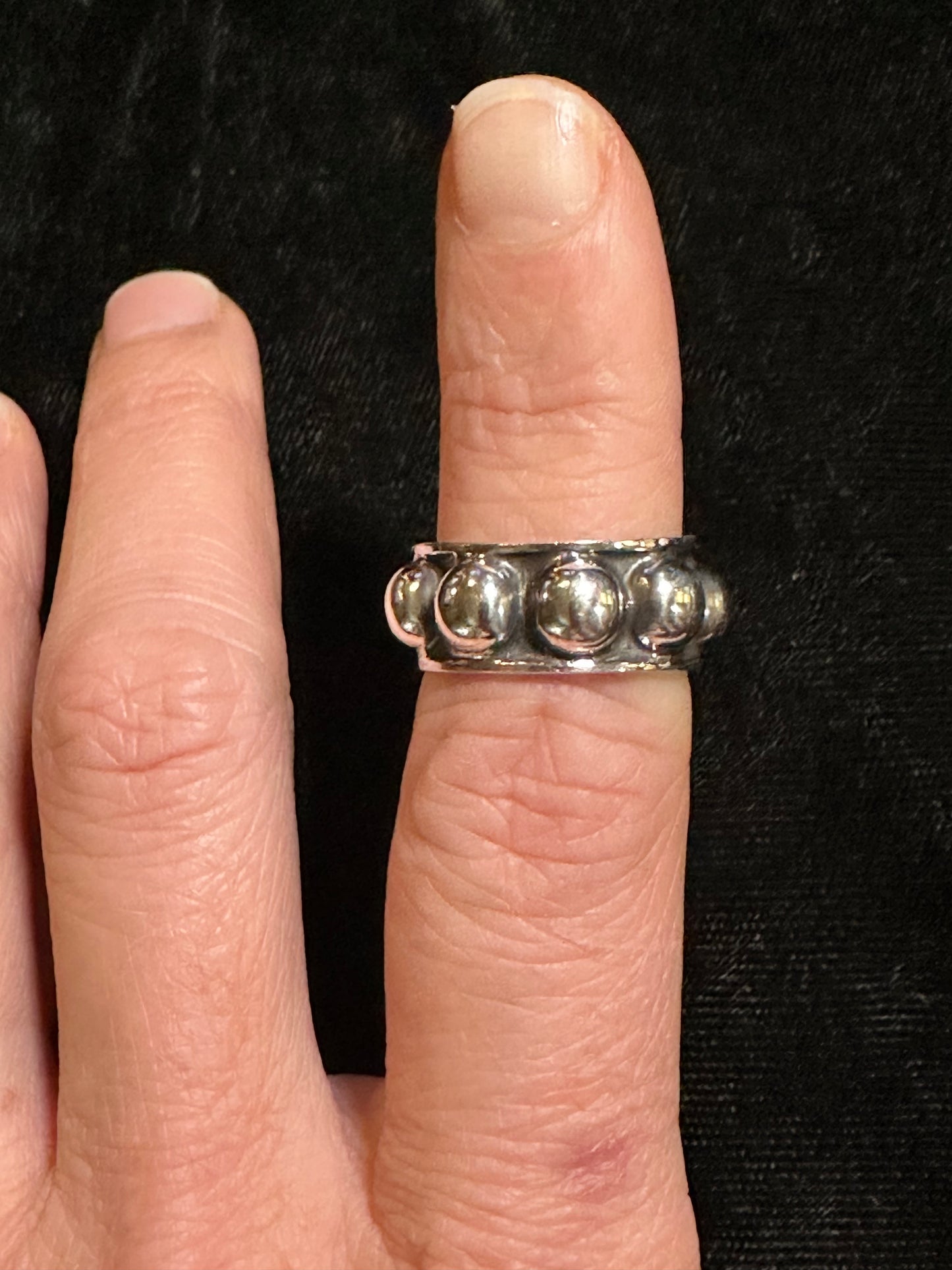 6mm Navajo Pearl Cut Ring