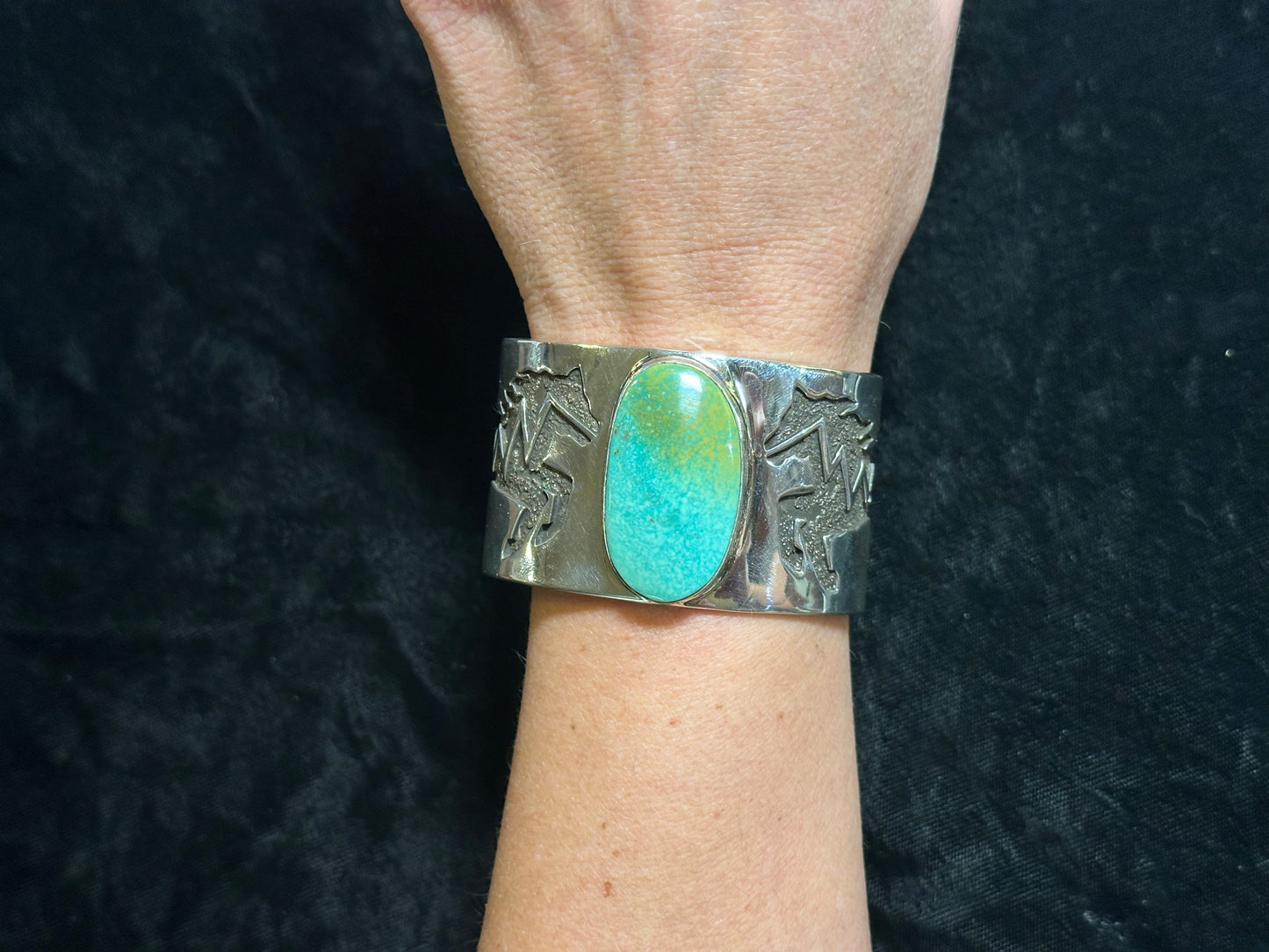 Kingman Turquoise Cuff Size 6 1/4