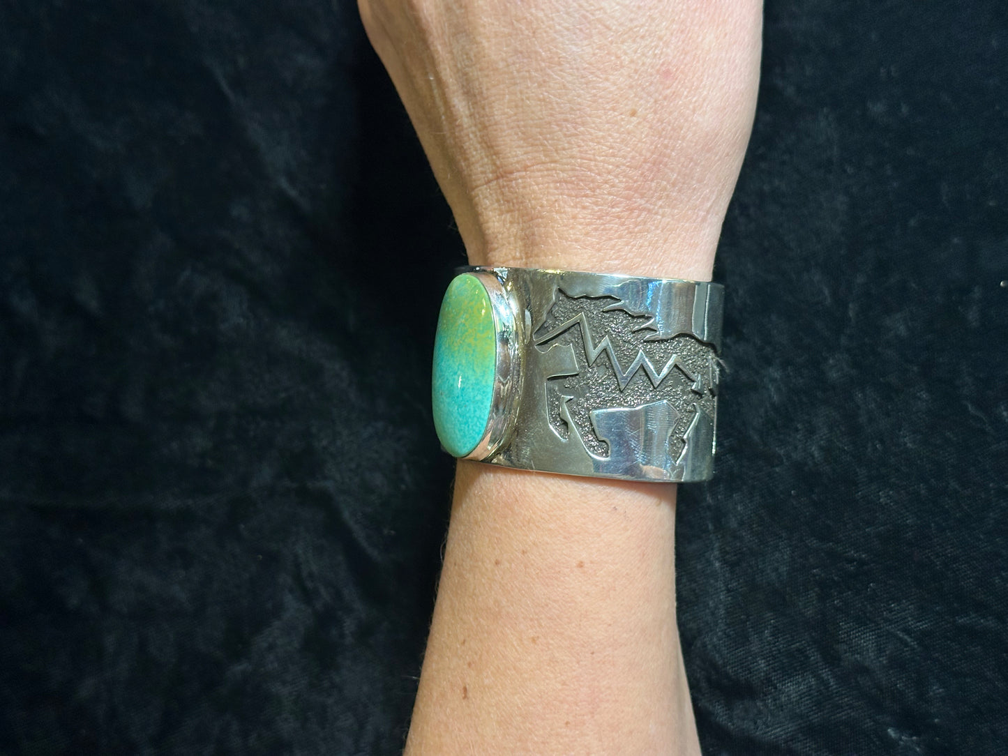 Kingman Turquoise Cuff Size 6 1/4