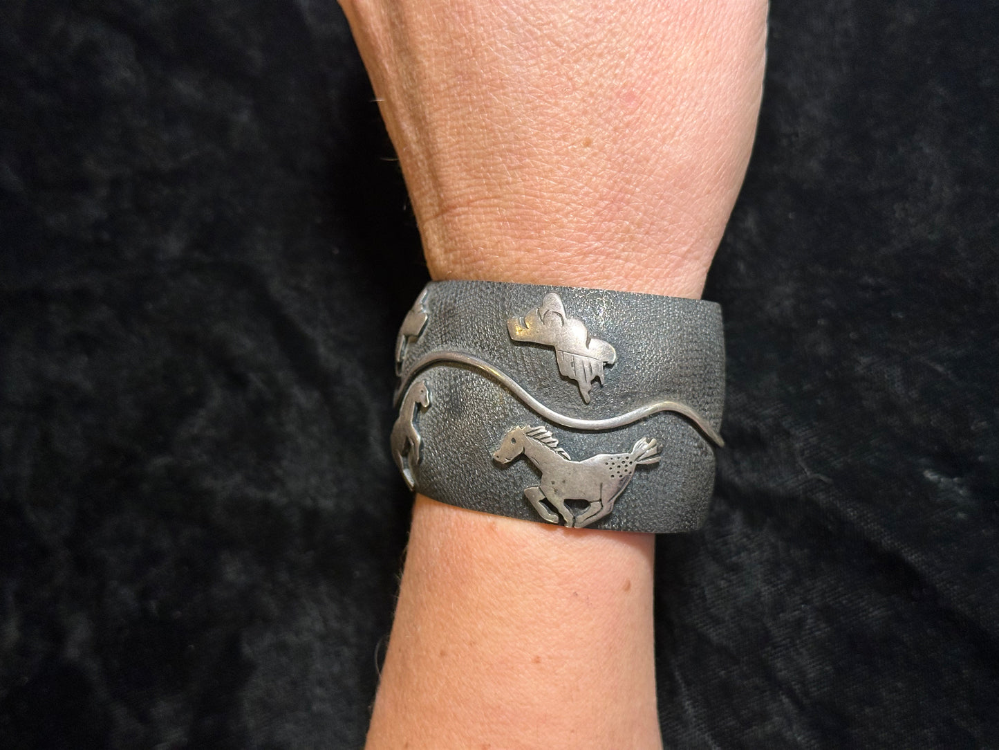 6" - 7" Story Teller Sterling Cuff by Leroy James, Navajo