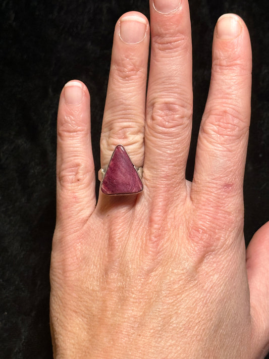 6.0 Purple Spiny Oyster Shell Ring