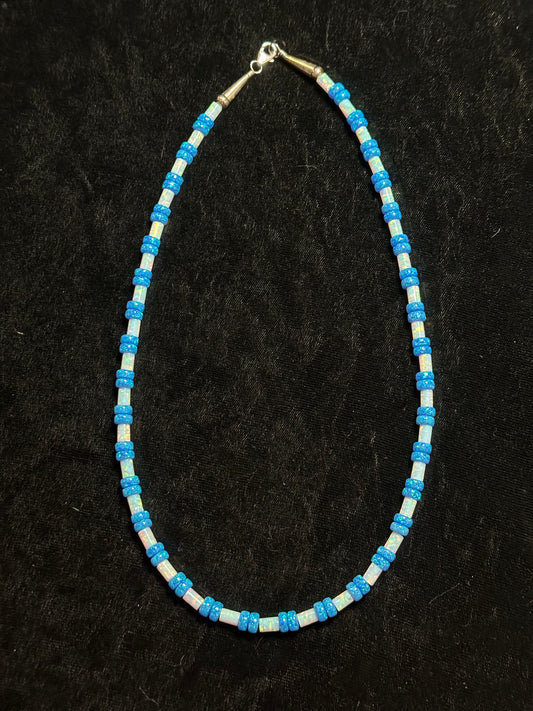 lot 75 3/17 19" 4mm White and 6mm Blue Opal Necklace