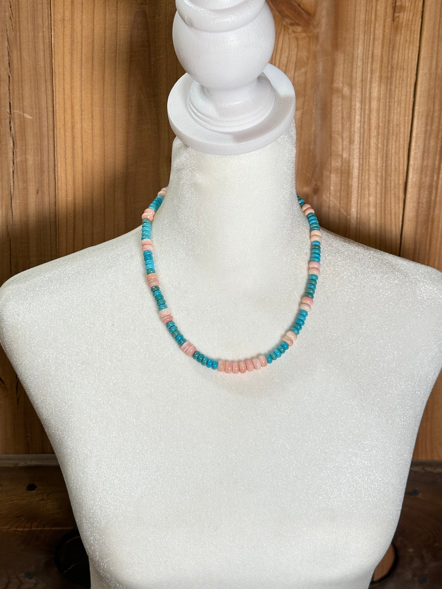 18" Necklace Pink Conch Shell and Kingman Turquoise