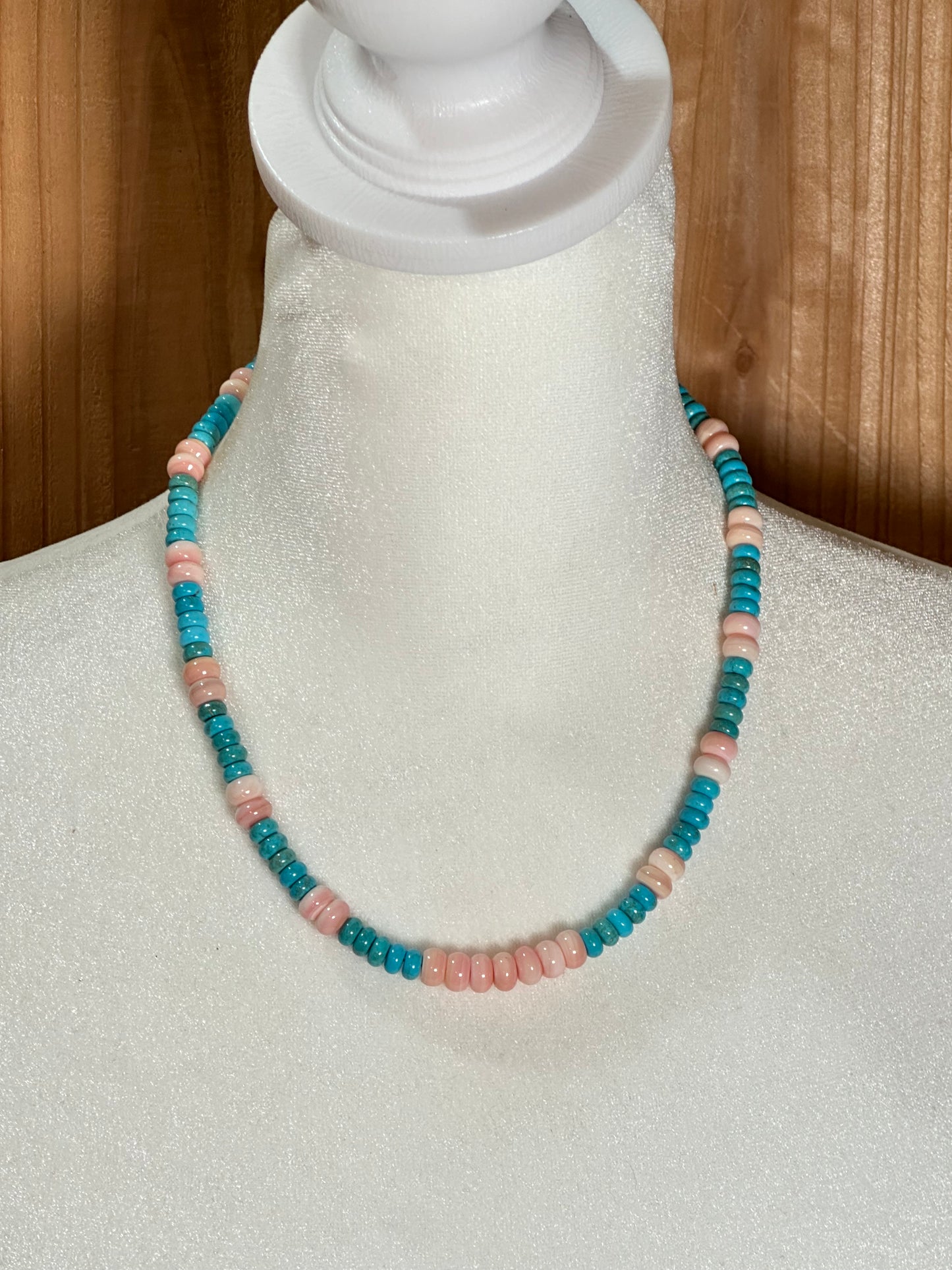 18" Necklace Pink Conch Shell and Kingman Turquoise