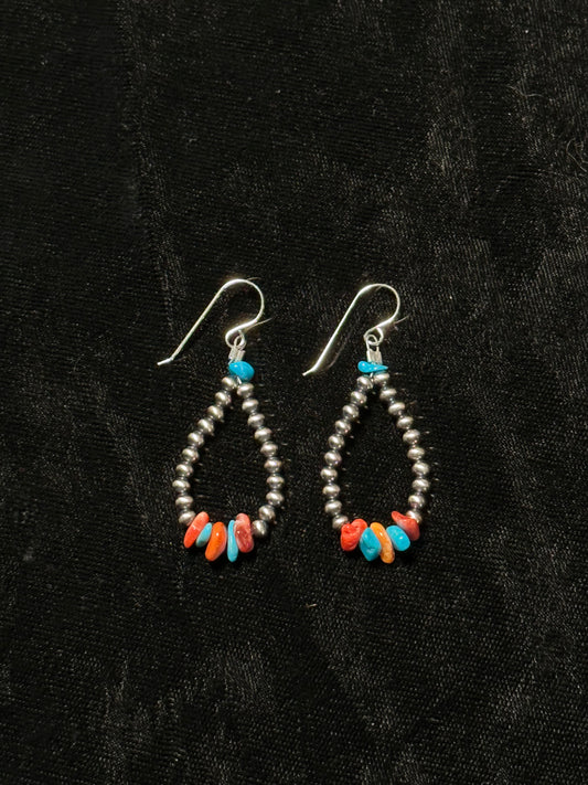 3mm Navajo Pearls Dangle Earrings with Sleeping Beauty and Spiny Oyster