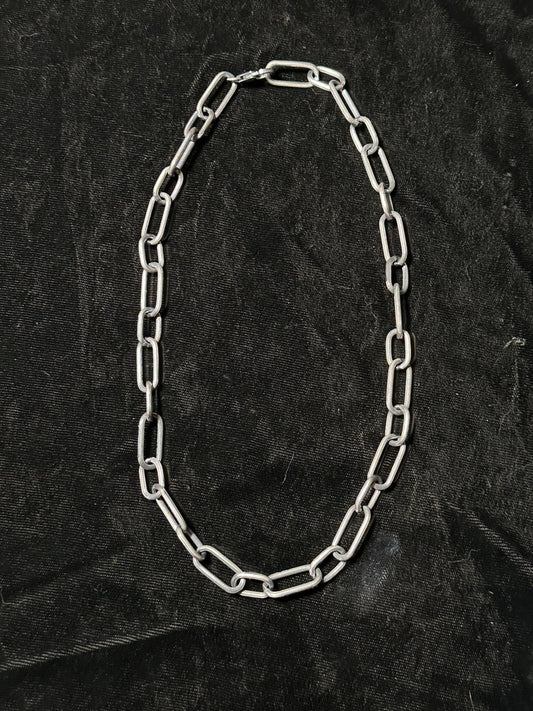 18” Paper Clip Chain